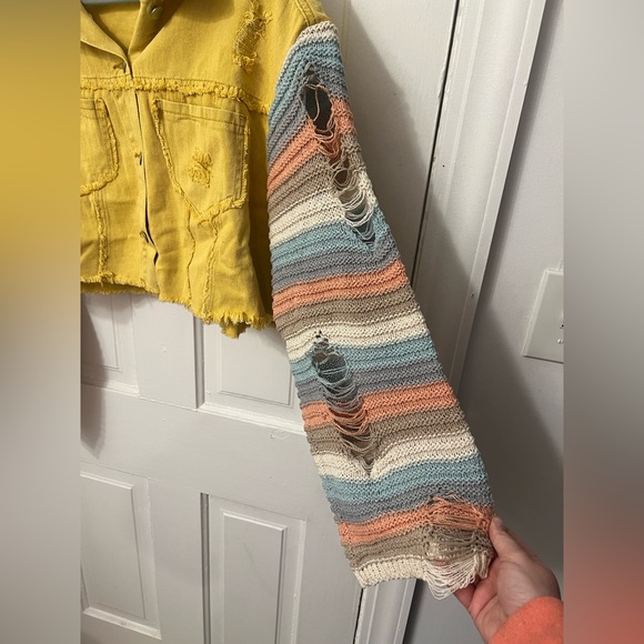 POL Crochet Knit Sleeve Cropped Yellow Denim Jacket - Picture 4 of 8